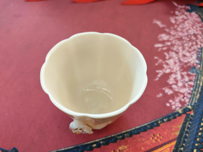 Sunflower Style Cup With Golden Plum Blossom