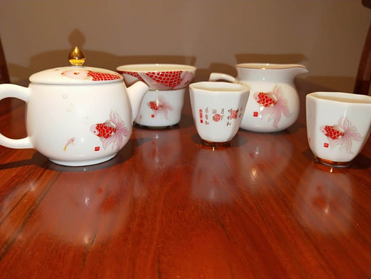 Golden Carp Standard Tea Set (10 Pieces)