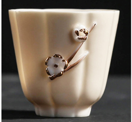 Sunflower Style Cup With Golden Plum Blossom